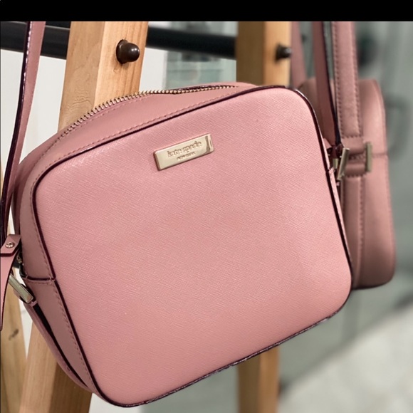 kate spade Handbags - Pink Kate Spade Crossbody Shoulder Bag